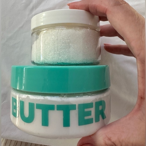 Buff City Soap Cherry Almond Body Butter/Give Sunshine Hiney-Vanilla Bath Salts - Picture 7 of 7